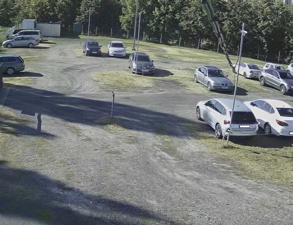 Odlotowy Parking BZG - parking lotnisko Bydgoszcz-Szwederowo - zdjęcie 6
