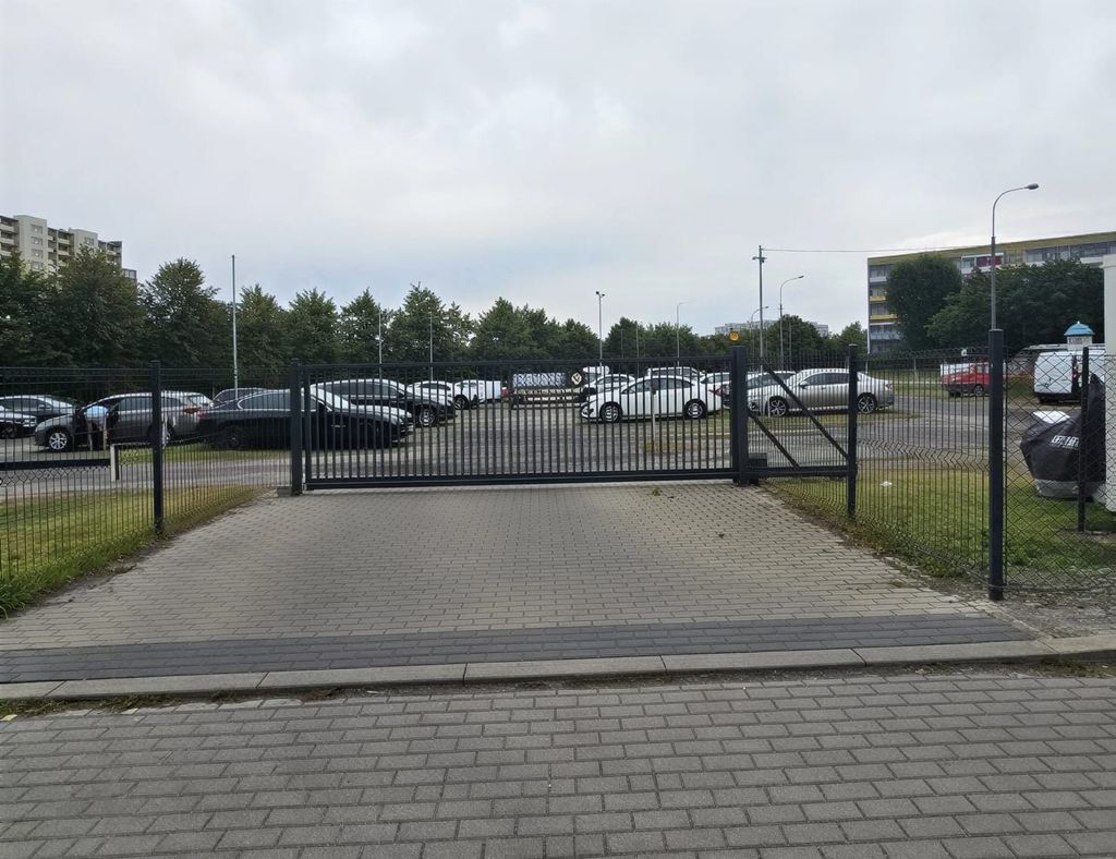 Odlotowy Parking BZG - parking lotnisko Bydgoszcz-Szwederowo - zdjęcie 4